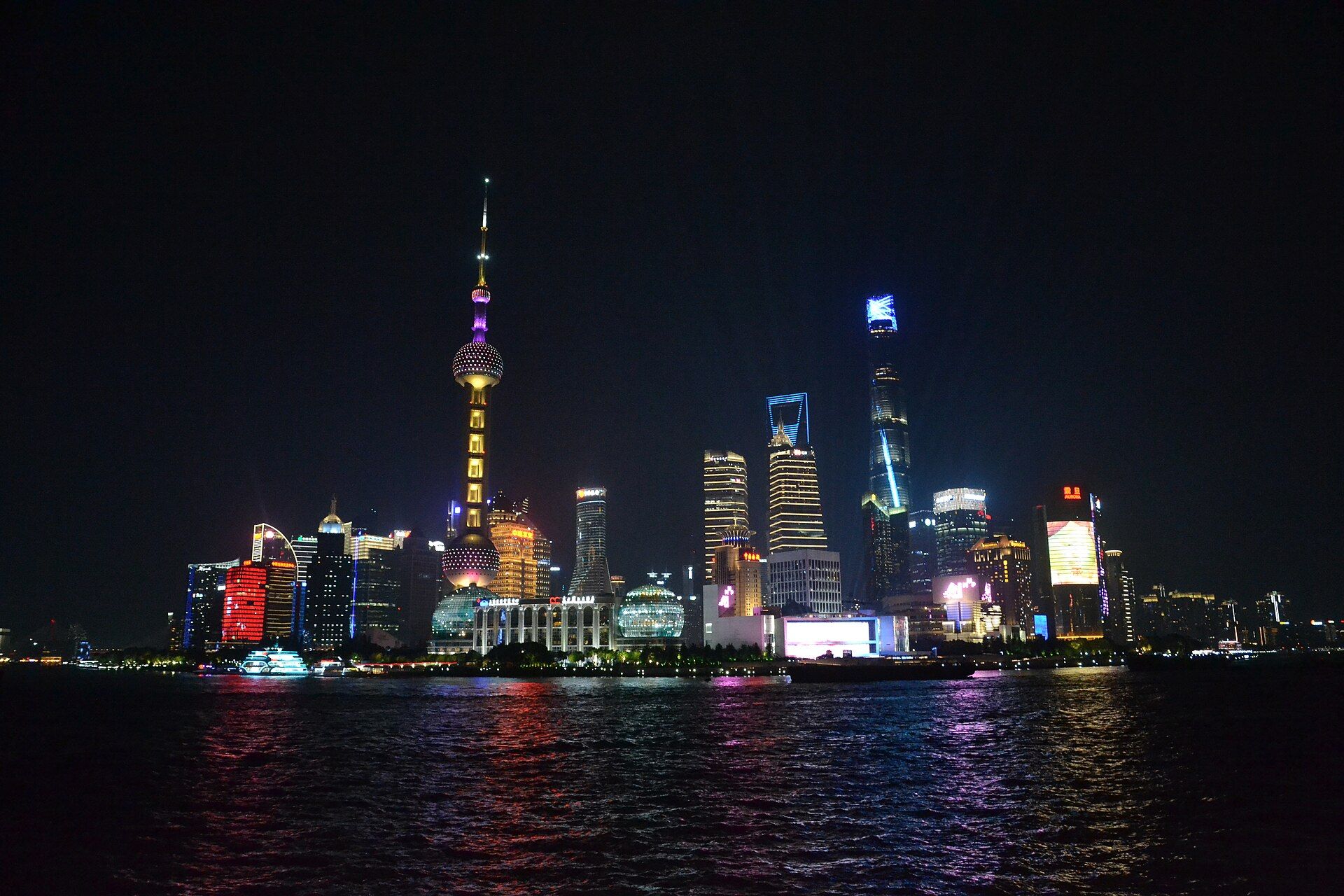 Authentic Shanghai destination context