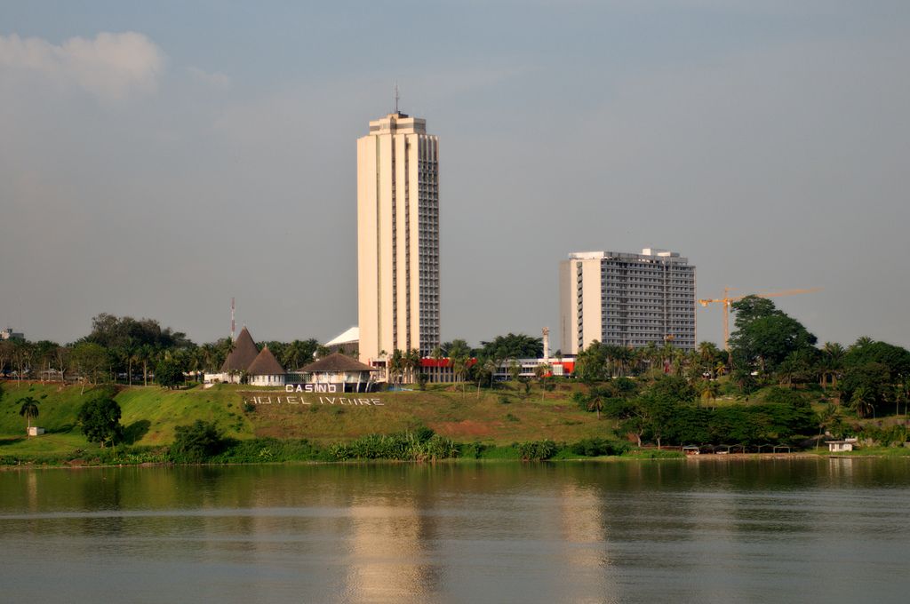 Authentic Cocody and Hôtel Ivoire context