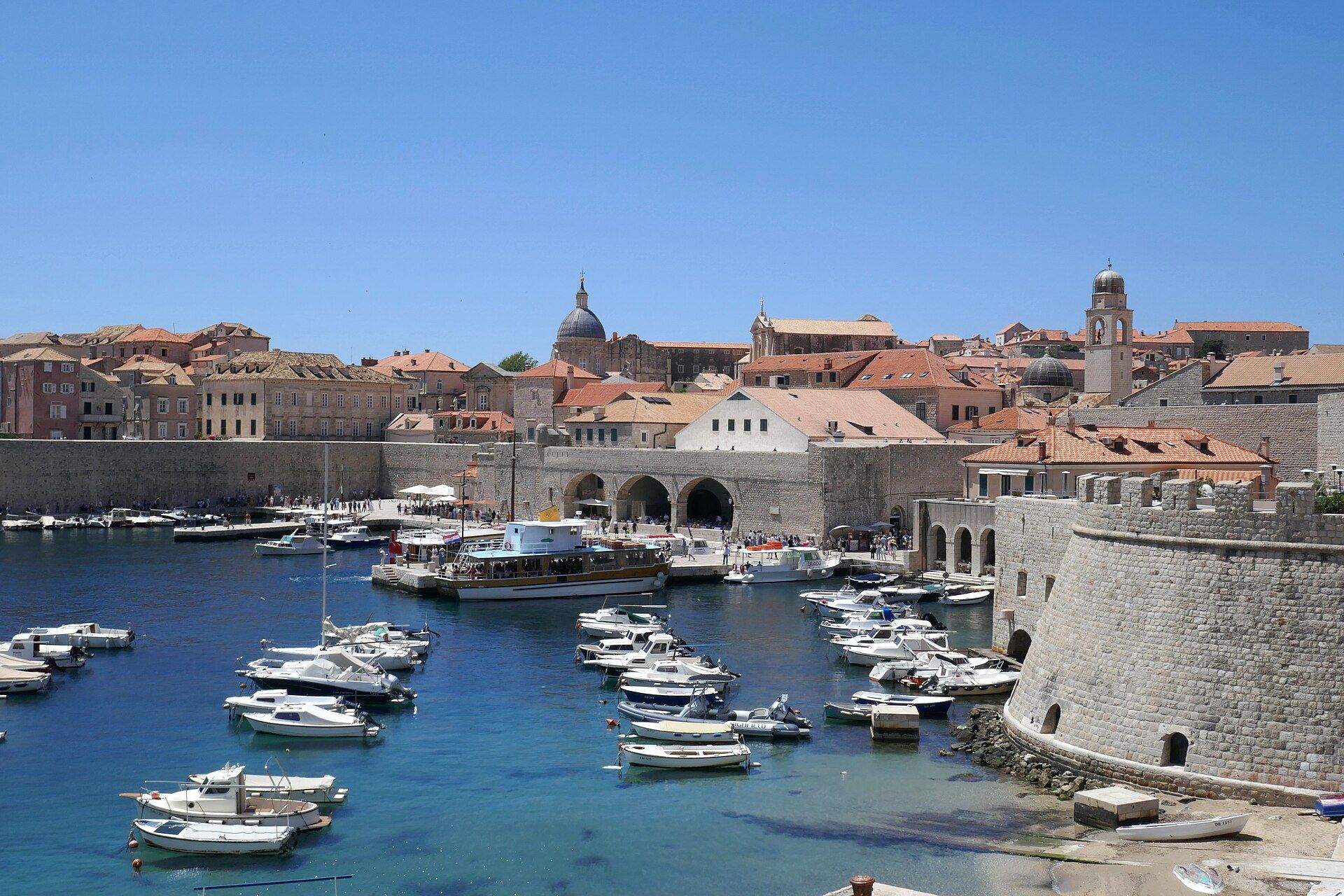 Authentic Dubrovnik old harbour